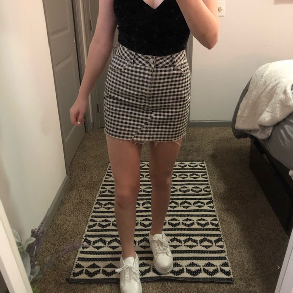 Topshop Dresses & Skirts - topshop mini skirt